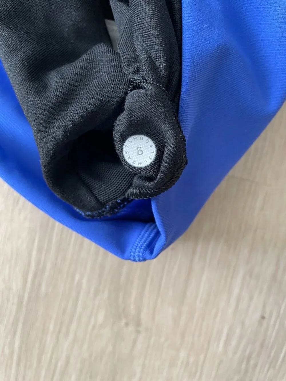 lululemon athletica excellent size